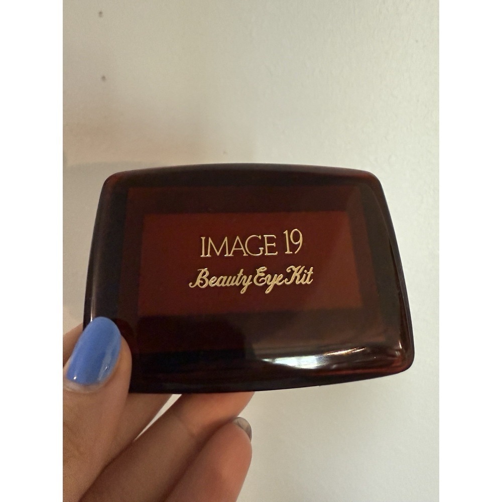 Vintage Image 19 Beauty Eye Kit Shade Eyeshadow Palette Compact w/ Mirror Rare - Picture 3 of 5